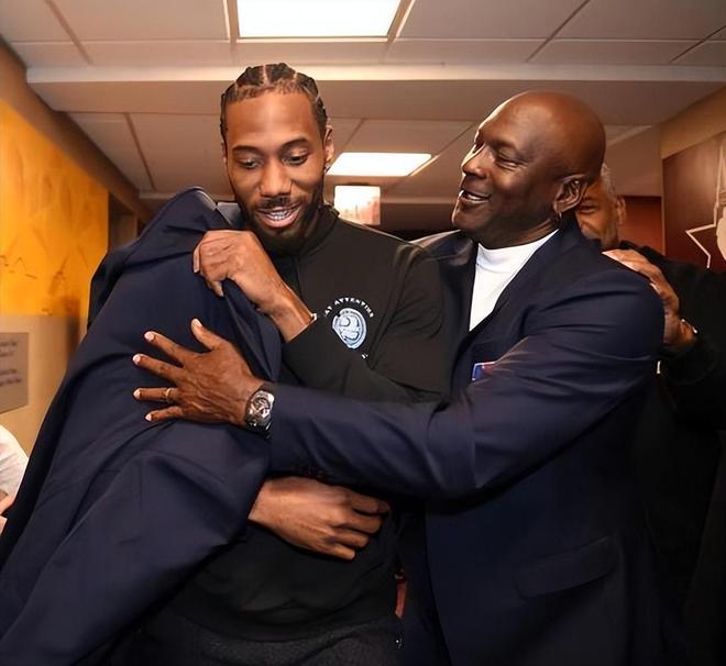 斯基拉：曼奇尼将与萨德签约一份2+2的合同，年薪500万欧（斯基拉：曼奇尼将加盟萨德，签2+2合同，年薪500万欧元）