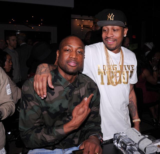 博洛尼亚3-0大胜乌迪内斯，波贝加梅开二度，贝尔纳代斯基建功（博洛尼亚3-0击退乌迪内斯，波贝加双响，贝尔纳代斯基破门）